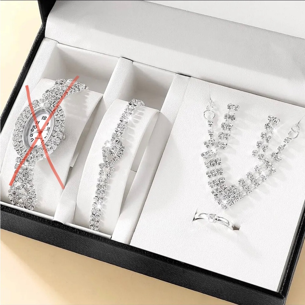 **Buy 4 Get 1 Free. $5 items only!** Ladies Jewelry Set. NWOT